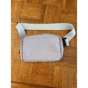 CIX SILVER BELT BAG